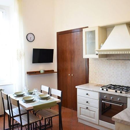 Leghorn - Centro & Mare - Appartamento Livorno Luaran gambar
